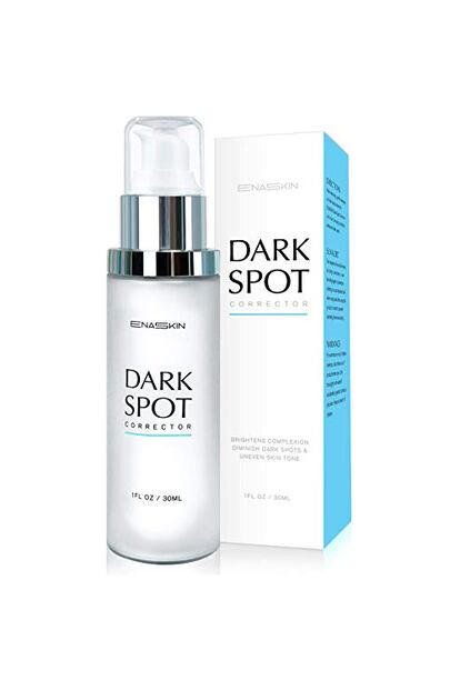 Para tratar los puntos negros: Dark Spot, de EnaSkin.