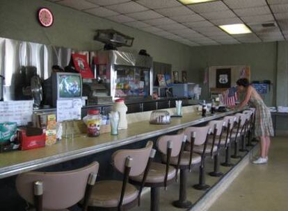 Diner de carretera cerca de Amboy, California, en la mítica Ruta 66