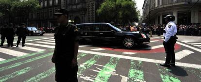 El presidente de EE UU llega a la plaza del Z&oacute;calo en Ciudad de M&eacute;xico.