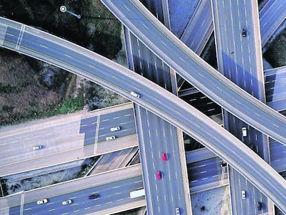 Vista aérea de la autopista 407 de Toronto (Canadá).