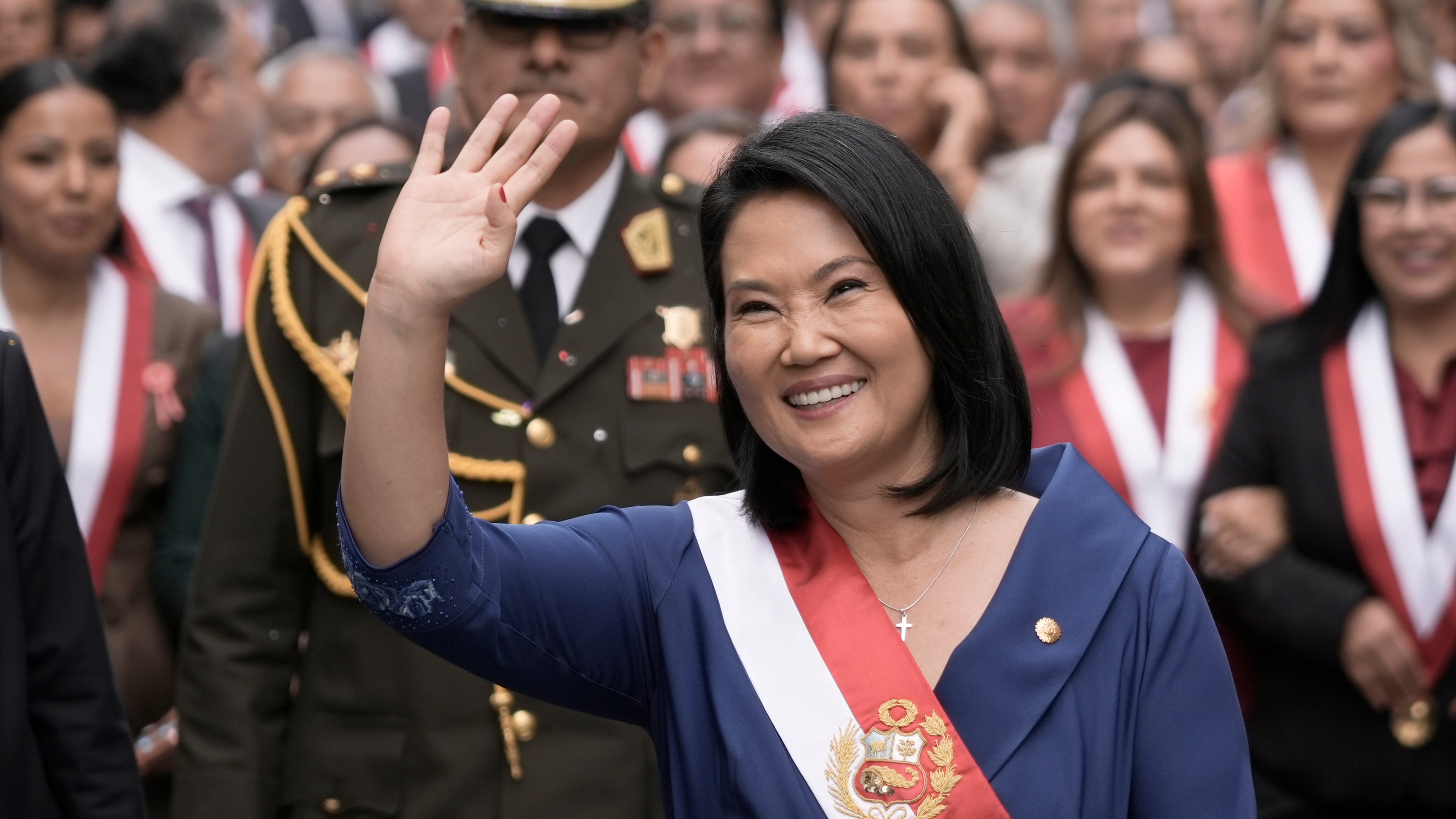 Keiko Fujimori inaugura su Gobierno con mano dura en seguridad, obras públicas y ayudas estatales contra la desigualdad