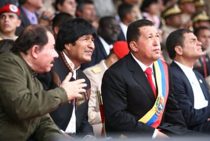 Los presidentes de Nicaragua, Daniel Ortega; Bolivia, Evo Morales; Venezuela, Hugo Chávez, y Ecuador, Rafael Correa, en junio de 2009.