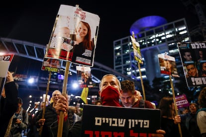 Una manifestación para pedir la liberación de rehenes, el jueves en Tel Aviv.