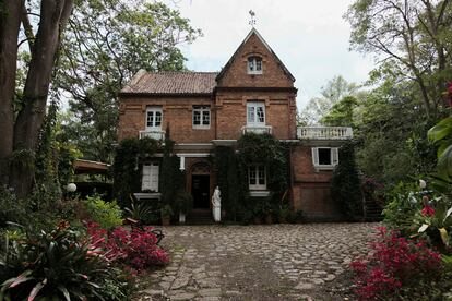 La casa de Guillermo Angulo, en Choachí fue construida por el presidente conservador Miguel Abadía Méndez, quien gobernó entre 1926 y 1930.