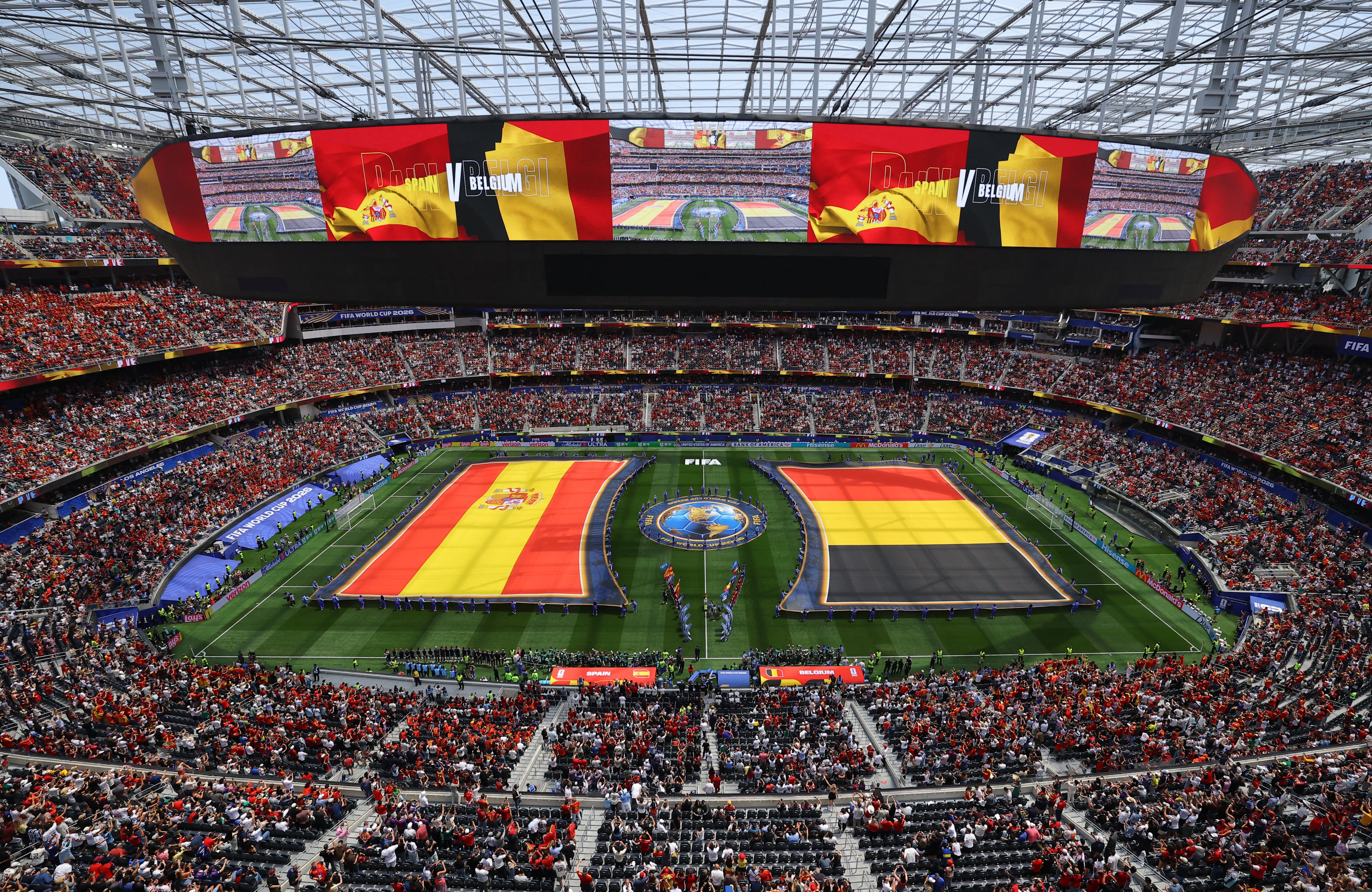 España - Bélgica en directo | Fabián entra por Pedri en el once de la selección