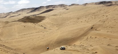 17 de enero de 2014. Vista entre las localidades chilenas de El Salvador y La Serena, durante una etapa del rally Dakar 2014.