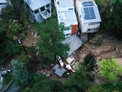 An aerial view of the remains of a home destroyed by a mudslide caused by an ongoing rain storm in Los Angeles, California, February 5, 2024.