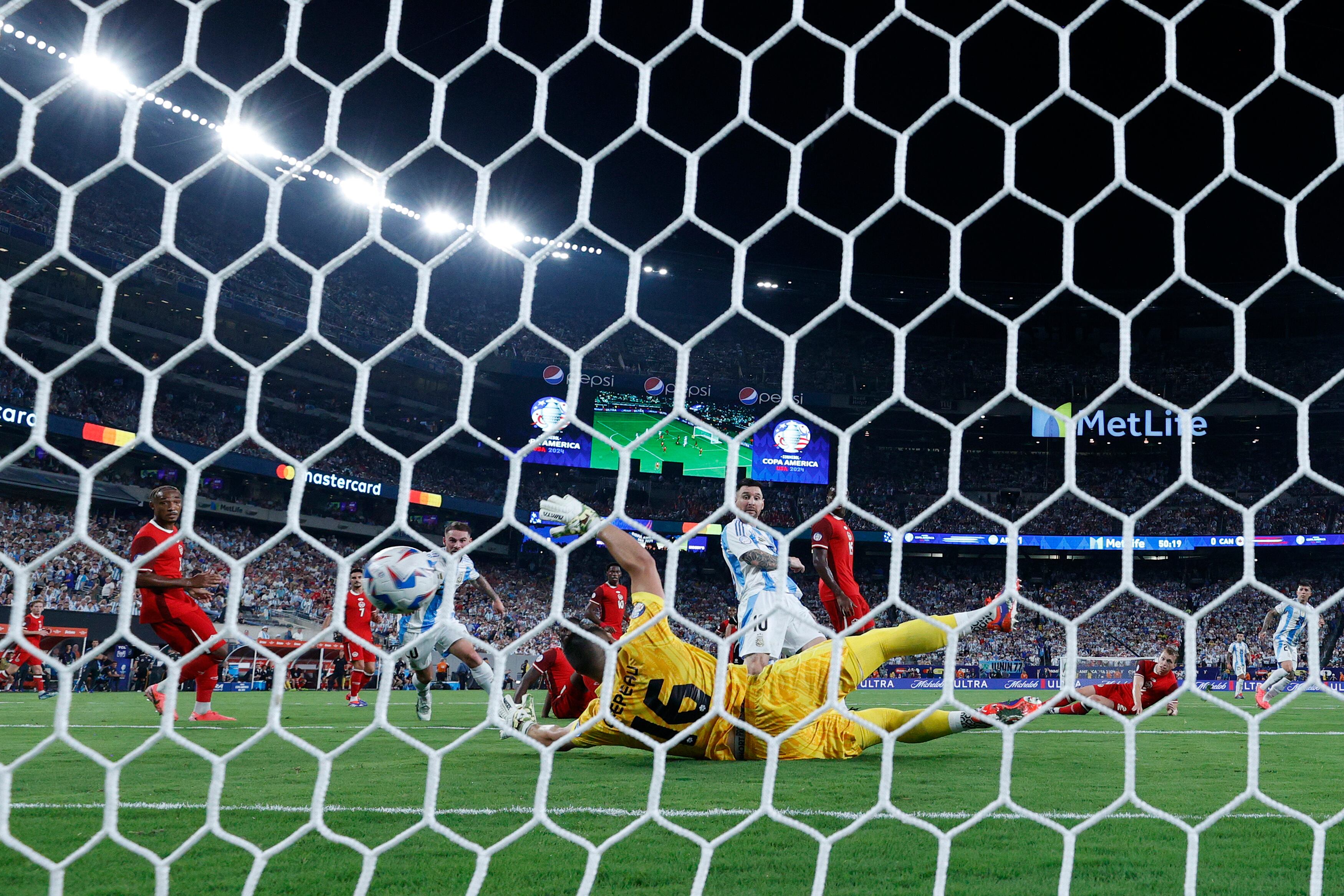 Messi lleva a Argentina otra vez a la final de la Copa América