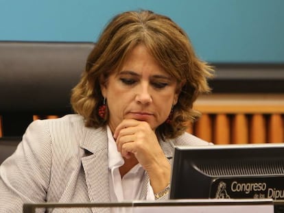 La ministra de Justicia Dolores Delgado en el Congreso.