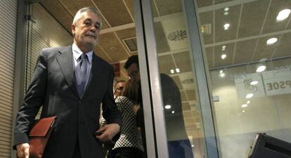 José Antonio Griñán, esta mañana en la primera reunión de la ejecutiva de Rubalcaba.