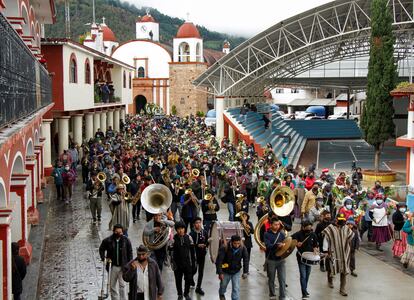 Funeral de Jozue Díaz Gallardo en Santa María Tlahuitoltepec, en el estado de Oaxaca, México. De los 53 migrantes fallecidos, 26 eran mexicanos.