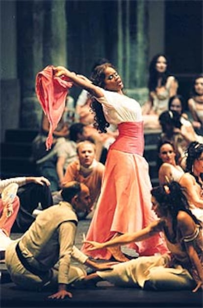 Denyce Graves, durante la presentación de <b></b><i>Carmen </i>en el Teatro Real.