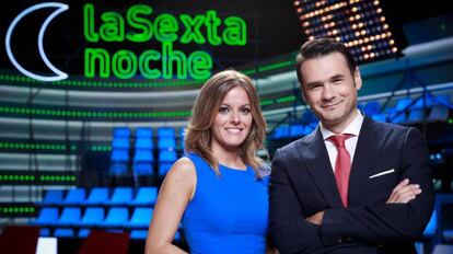 "La Sexta noche", espacio de actualidad presentado por Iñaki López y Andrea Ropero.