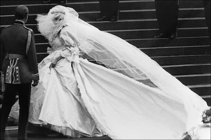 Lady Diana durante su boda en 1981 en Londres.