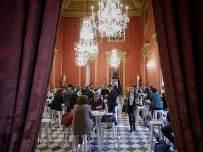 Las reuniones entre empresas e inversores se celebran en la Llotja de Mar, sede de la Cámara de Comercio de Barcelona.