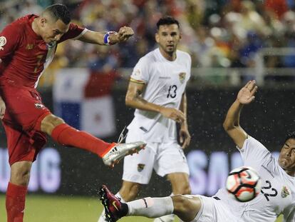 Blas P&eacute;rez, en el partido ante Bolivia. 