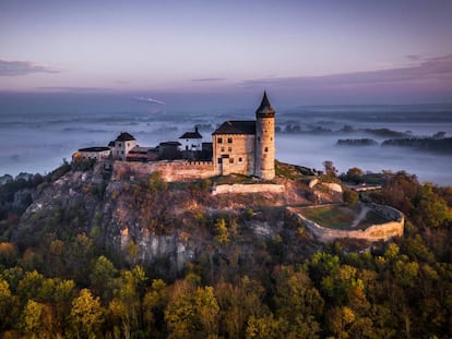 El castillo de Kuneticka Hora, cerca de Pardubice, en la región checa de Bohemia oriental. 