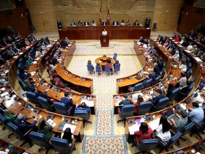 La Asamblea de Madrid en una fotografía tomada durante la investidura de Isabel Diaz Ayuso, del PP.