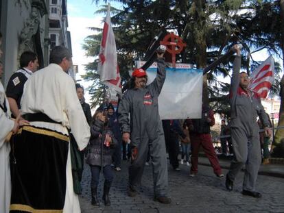 Procesión en protesta por la situación del naval, en Ferrol.
