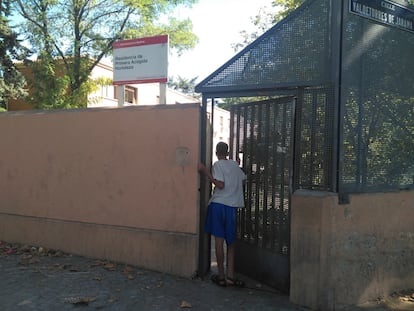 Centro de primera acogida en el barrio de Hortaleza, en una foto de archivo.