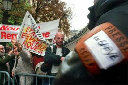 Manifestacin de periodistas franceses en Pars.