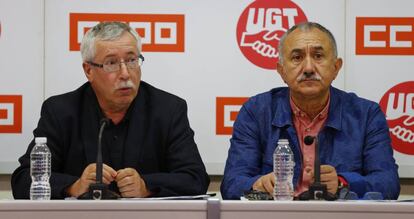 Los secretarios generales de UGT, Pepe Álvarez y de CCOO, Ignacio Fernández Toxo.