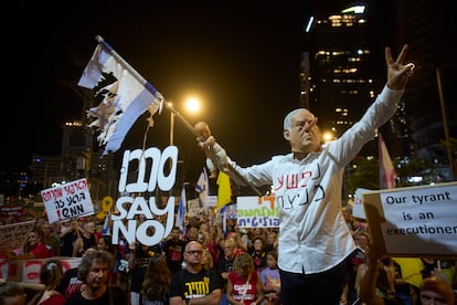 Manifestantes contra Netanyahu en Tel Aviv (Israel) el sábado.