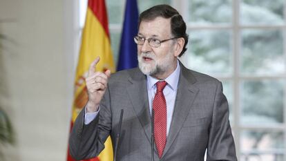 El presidente del Gobierno, Mariano Rajoy, durante una recepci&oacute;n en el palacio de la Moncloa.