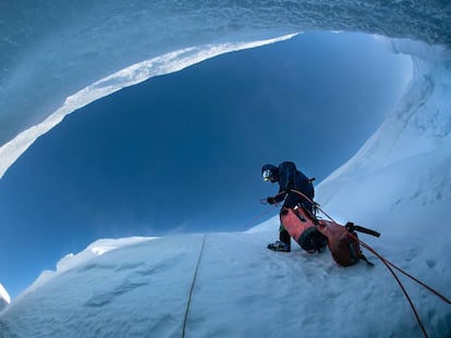 Viaje al fondo de los glaciares