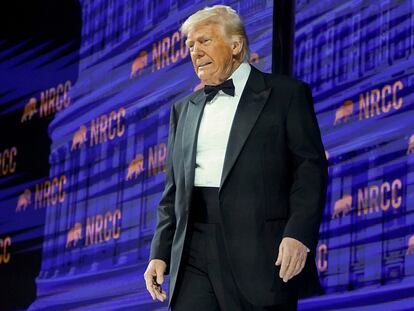 Trump se mofa de los países que piden negociar los aranceles: “Me están besando el culo”