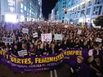 Manifestación por el Día Internacional de la Mujer en la Gran Vía el 8 de marzo de 2017. 