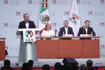 Beltrones habla en la Asamblea Nacional del PRI.