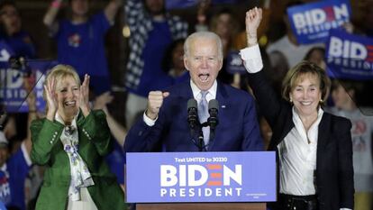 El candidato demócrata Joe BIden, en un mítin en Los Angeles.