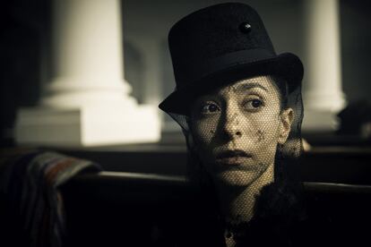 Oona Chaplin

Gracias a sus papeles en Juego de Tronos (Talisa) o The Hour, Chaplin goza de una dilatada experiencia en el medio a pesar de su juventud. Lo último que hemos visto de ella antes de iniciar el rodaje de las próximas entregas de Avatar es Taboo, un drama de HBO situado en la Londres de principios del siglo XIX con Tom Hardy.