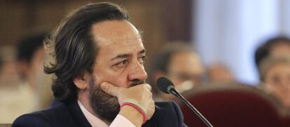 Álvaro Pérez, El Bigotes, en el juicio de los trajes.