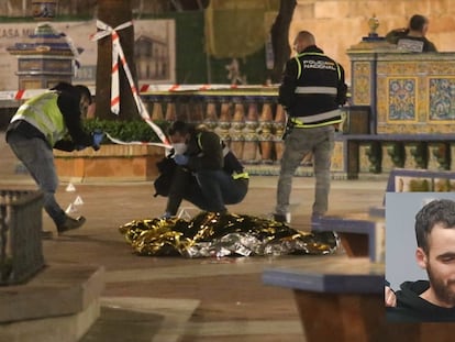 Policías inspeccionan la zona del ataque, con el cadáver del sacristán fallecido, el 25 de enero; y en el recuadro, la fotografía de Yassine Kanjaa.