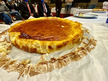 La tarta de Gastro-Cervecería Selva, en Cebreros (Ávila) J.C. CAPEL