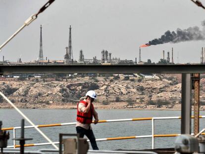 Imagen del pozo petrolero de la isla de Kharg en la costa de Irán. 