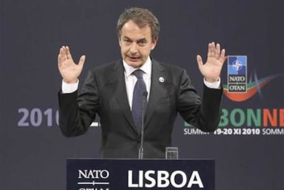 Zapatero comparece al término de la cumbre de la OTAN  en Lisboa
