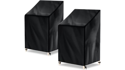 Vista del juego de fundas para las sillas del jardín que triunfan en Amazon.