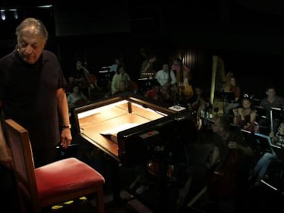 Zubin Mehta, durante un ensayo de &#039;Otello&#039;  en el Palau de les Arts.