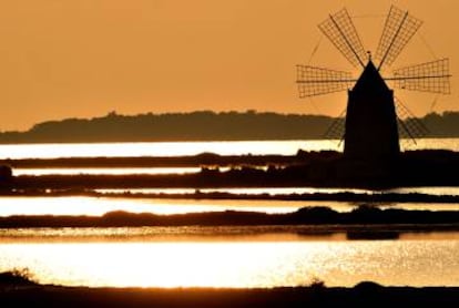 Un molino y salinas en Mozia, Sicilia.