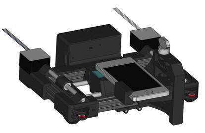 Los impulsores de MalariaSpot están diseñando un prototipo de escáner microscópico portátil impreso en 3D para que sea aún más fácil la toma de muestras y su digitalización en cualquier lugar. “Queremos lanzar una campaña de 'crowdfunding' para poder desarrollarlo”, comenta Luengo-Oroz."Nos parece fundamental simplificar la tarea de tomar muestras".