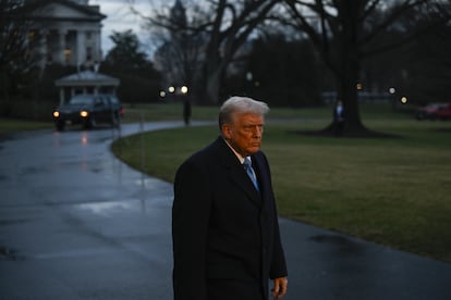 Trump partía el viernes de la Casa Blanca hacia su residencia de Mar-a-Lago (Florida)