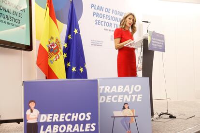 La ministra de Trabajo, Yolanda Díaz durante la presentación en octubre del Plan de Formación Profesional en el sector turístico en la Escuela de Organización Industrial (EOI) en Madrid.