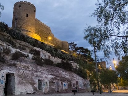 Cuevas del antiguo mesón Gitano, junto a la Alcazaba de Almería.