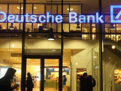 Deutsche Bank lanza la cuenta Nómina Más db, solo contratable a través de su app