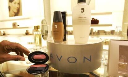 Productos de cosmética de Avon.