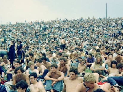 Una imagen del público en el festival Woodstock en agosto de 1969.