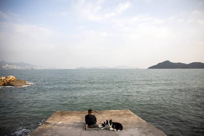 Vistas al lugar donde se construirán las islas en Hong Kong.